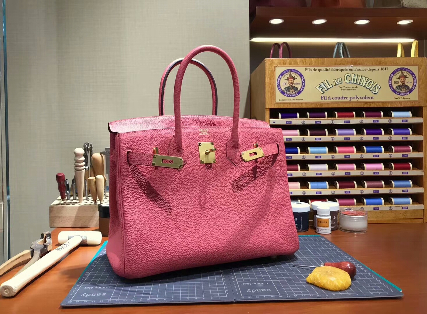 爱马仕 HERMES 铂金包 Birkin 30cm 配全套专柜原版包装 全球发售 8w Rose Azalea 新唇膏粉