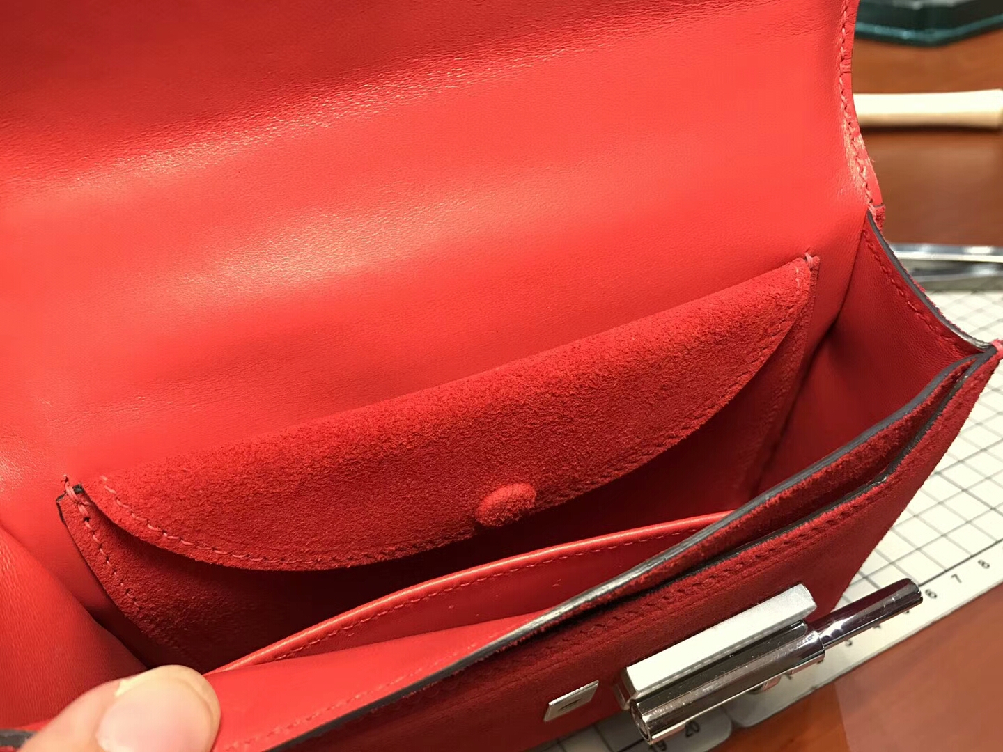 HERMES 爱马仕 手枪包 Verrou Chain S5 番茄红 rouge tomate 配全套专柜原版包装