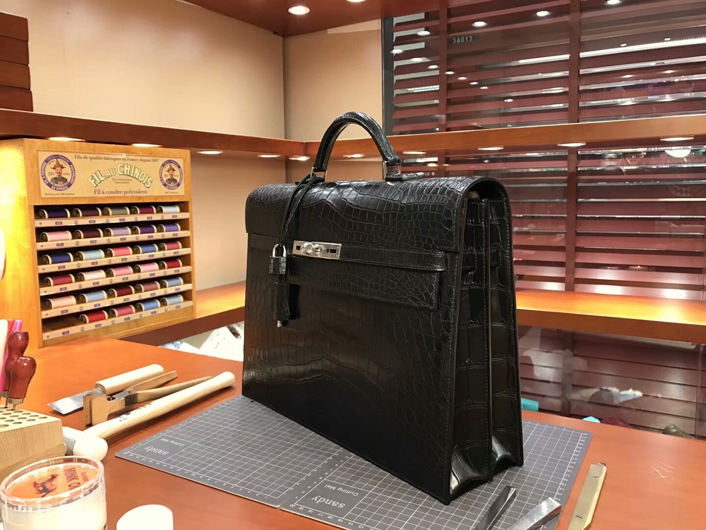 HERMES 爱马仕 男士公文包 亚光 黑色 现货系列 配全套专柜原版包装 银扣