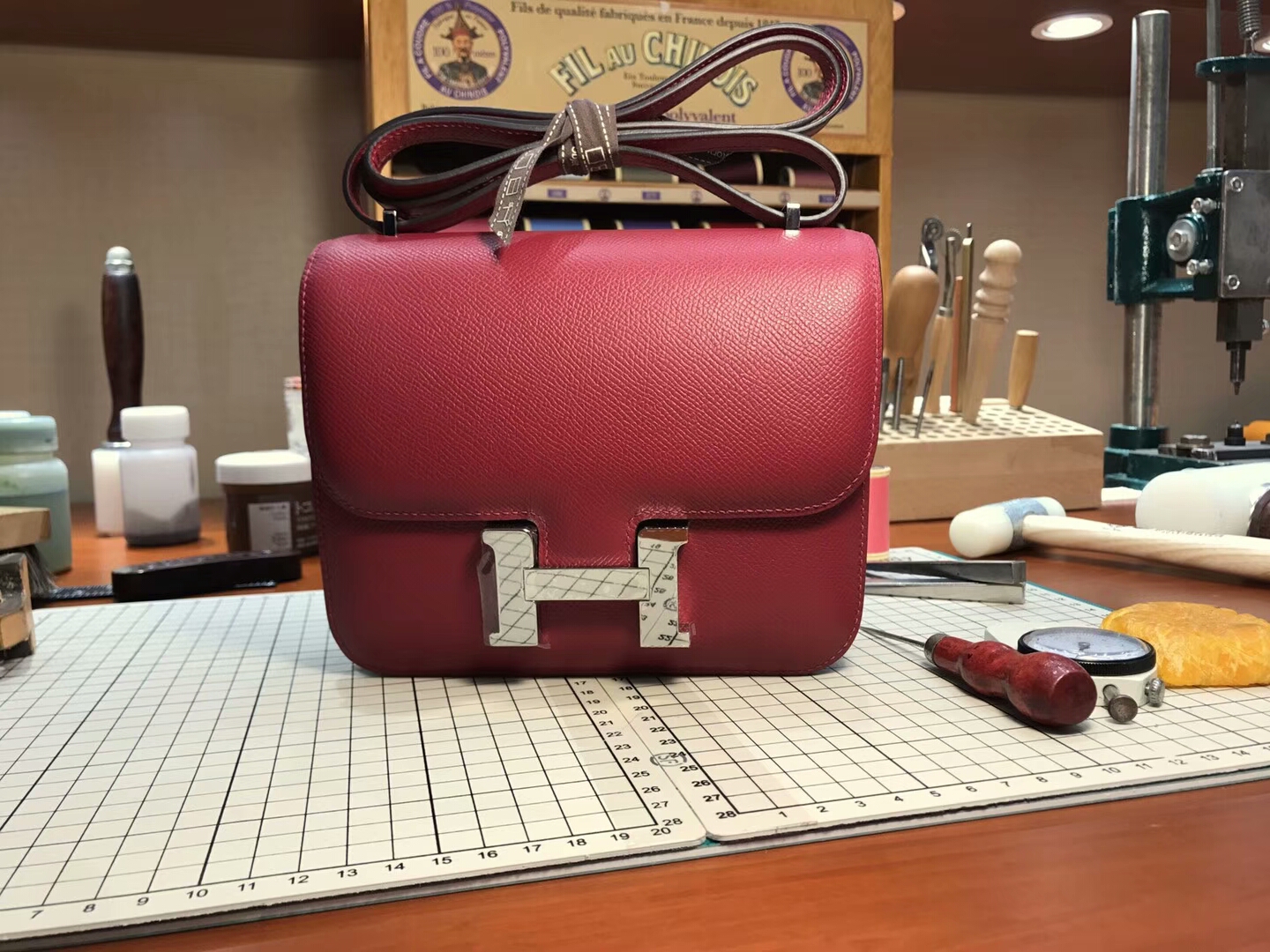HERMES 爱马仕 空姐包 Constance  k1 rouge grenat 石榴红 银扣