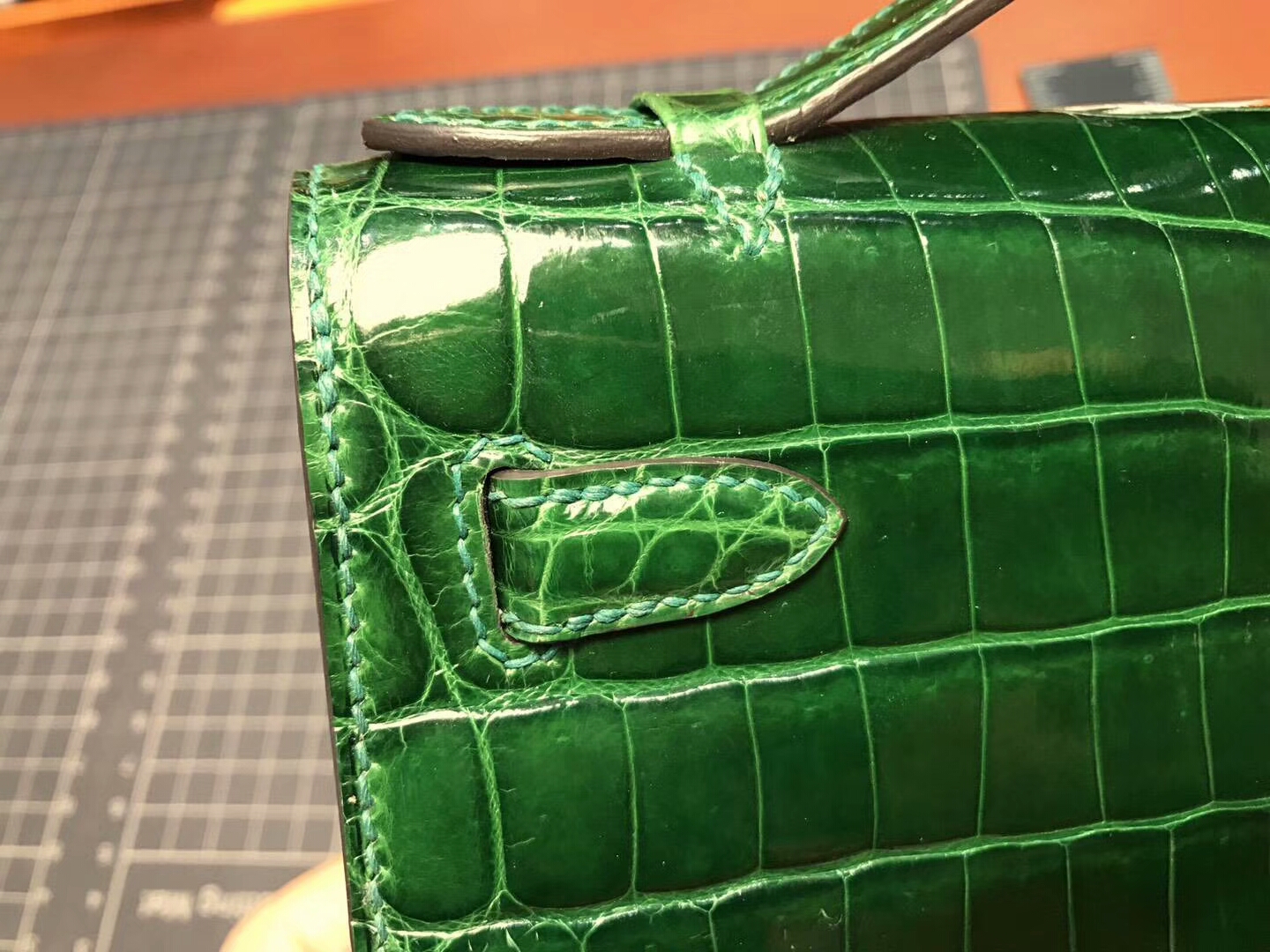 Mini Kelly Pochette 22cm 1代 晚宴包 手拿包 亮面鳄鱼 CK67 Vert Fonce 祖母绿 金扣
