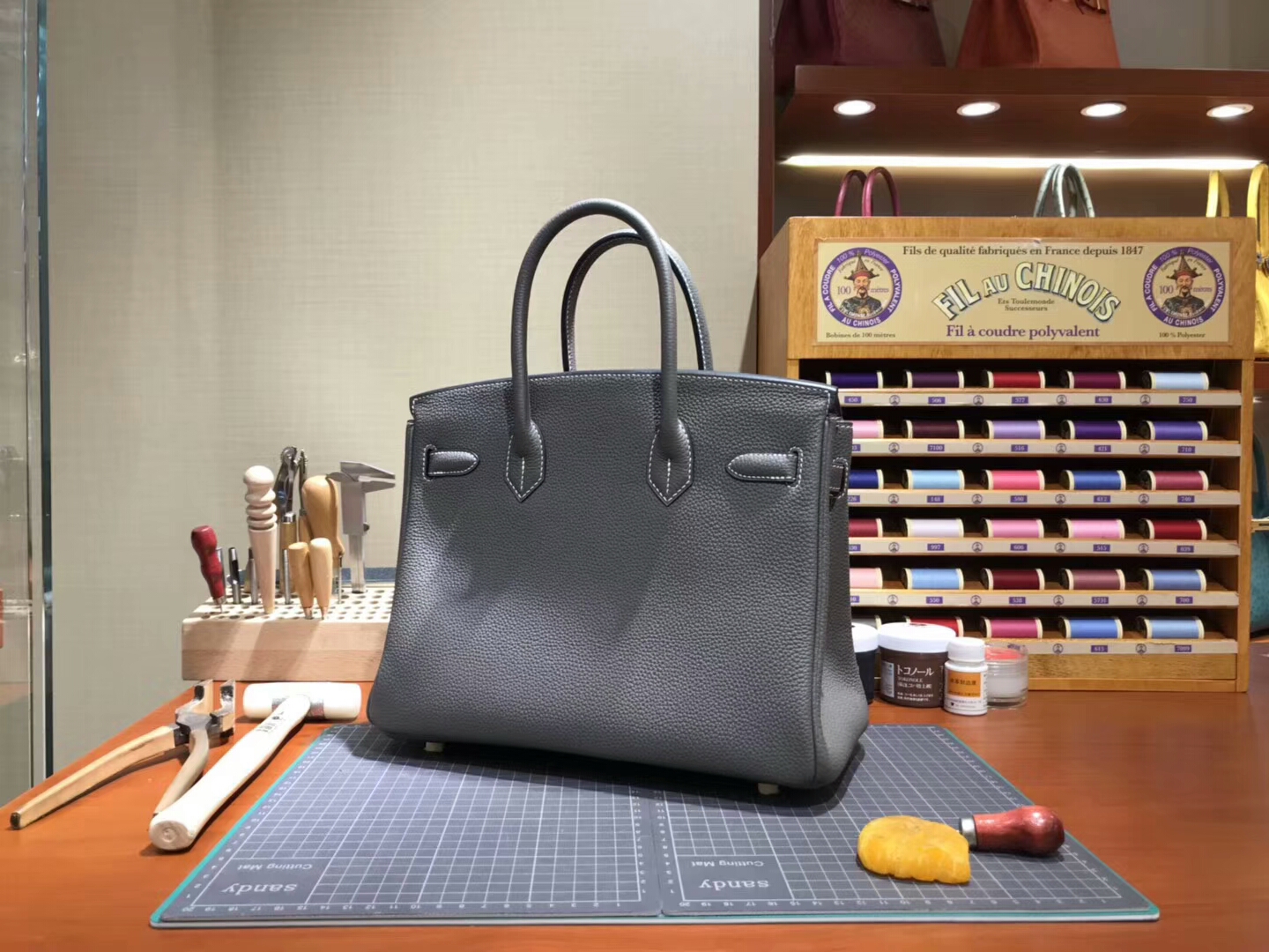 爱马仕 HERMES 铂金包 Birkin 30cm 配全套专柜原版包装 全球发售8M巴黎银河灰 Gris paris 