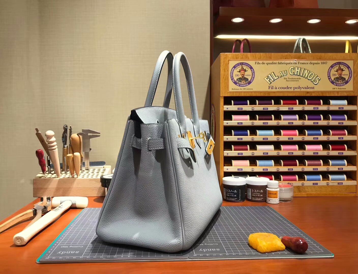 爱马仕 HERMES 铂金包 Birkin 30cm 配全套专柜原版包装 全球发售 海鸥灰 4z gris mouette