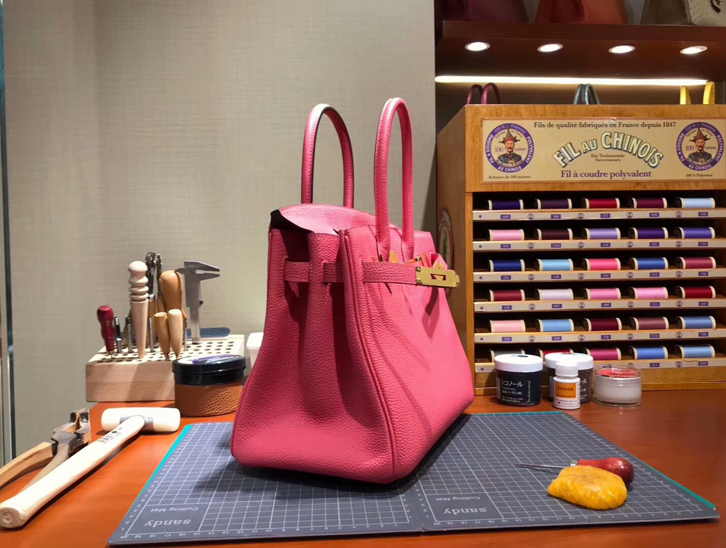 爱马仕 HERMES 铂金包 Birkin 30cm 配全套专柜原版包装 全球发售 8w Rose Azalea 新唇膏粉