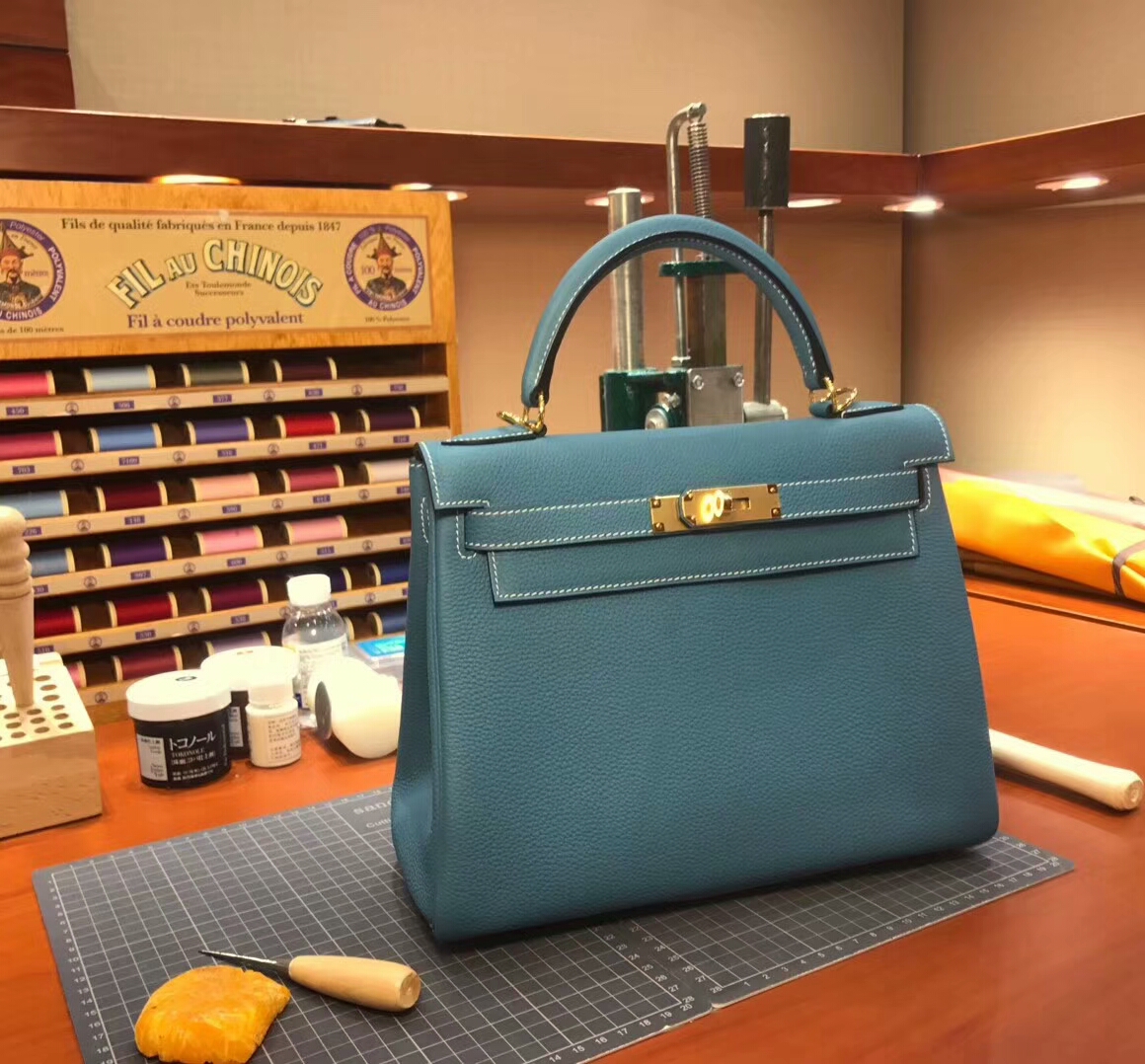 HERMES Kelly 28CM Togo皮 纯手工蜡线 法国TR级别的进口皮料 配全套专柜包装发票 爱马仕牛仔蓝 CC75 Blue Jean