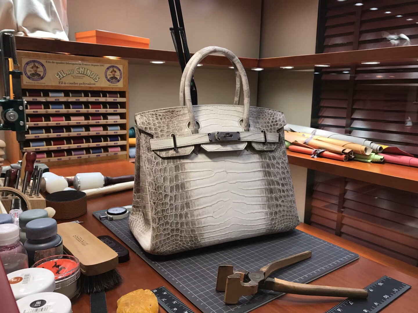 爱马仕 HERMES 铂金包 Birkin 30cm 配全套专柜原版包装 全球发售 鳄鱼喜马拉雅