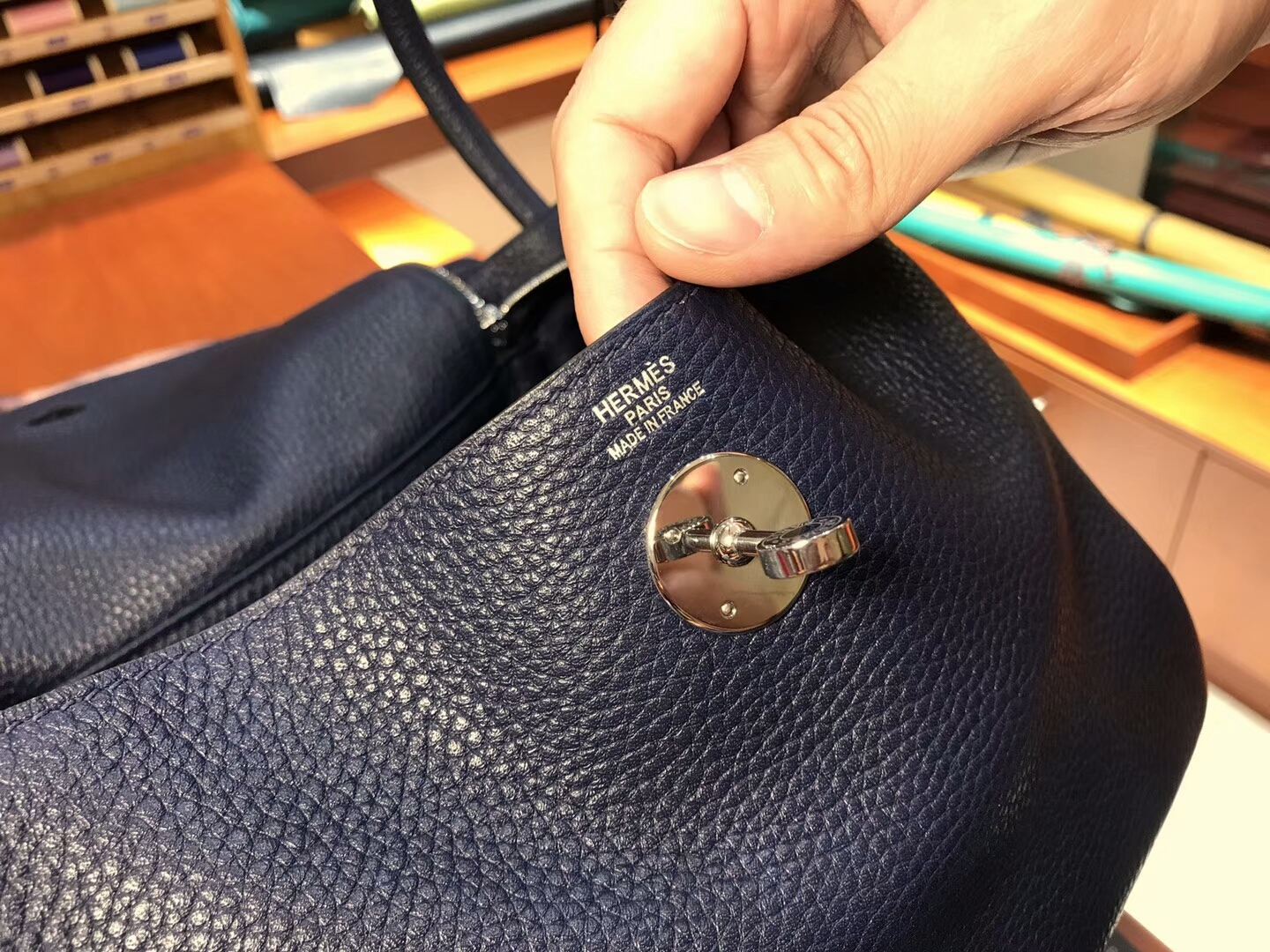 爱马仕 HERMES Lindy 26/30cm 宝石蓝 ck73 blue saphir 银扣 配全套专柜原版包装
