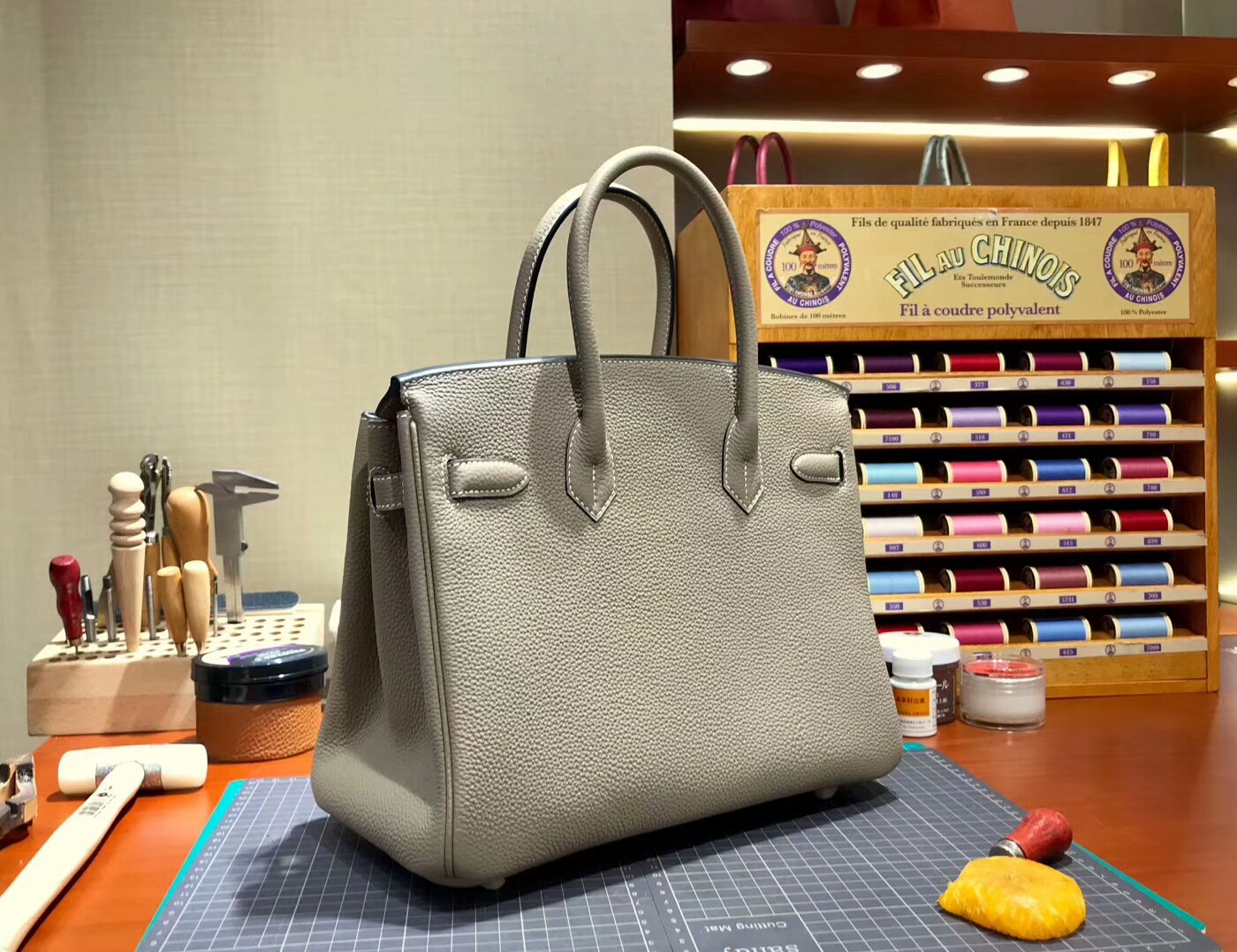 爱马仕 HERMES 铂金包 Birkin 30cm 配全套专柜原版包装 全球发售 8F锡器灰 Etain