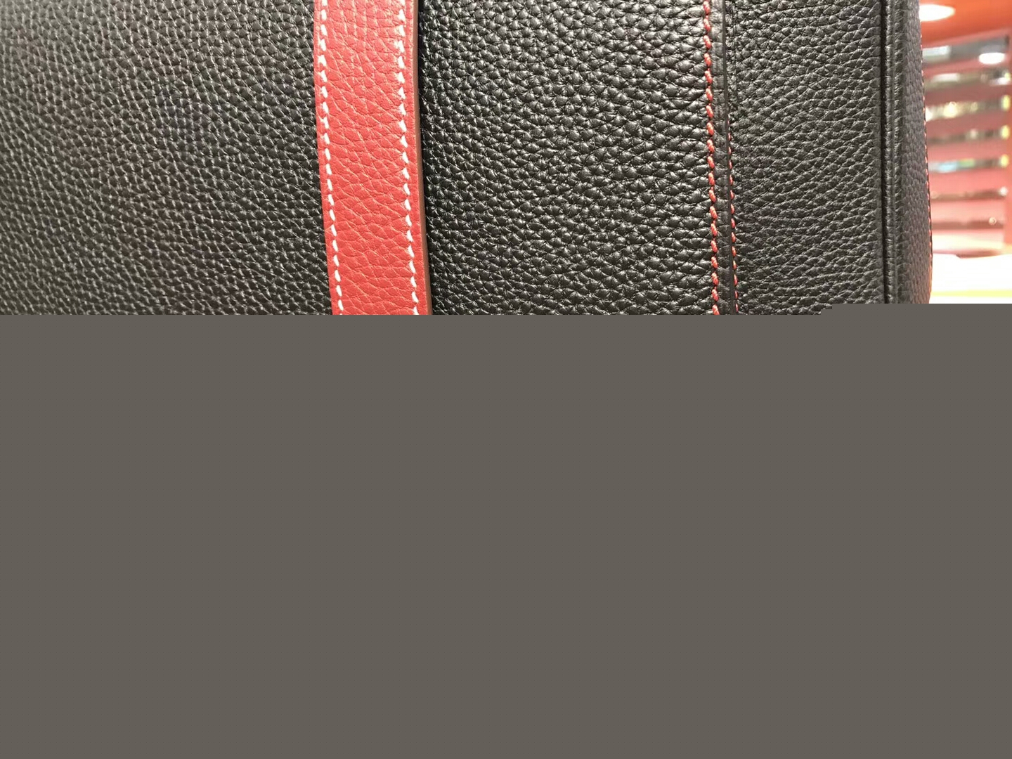 BLACK 黑色 拼 石榴红 K1 Rouge Grenat HERMES 爱马仕 现货系列 配全套专柜原版包装 邮差公文包