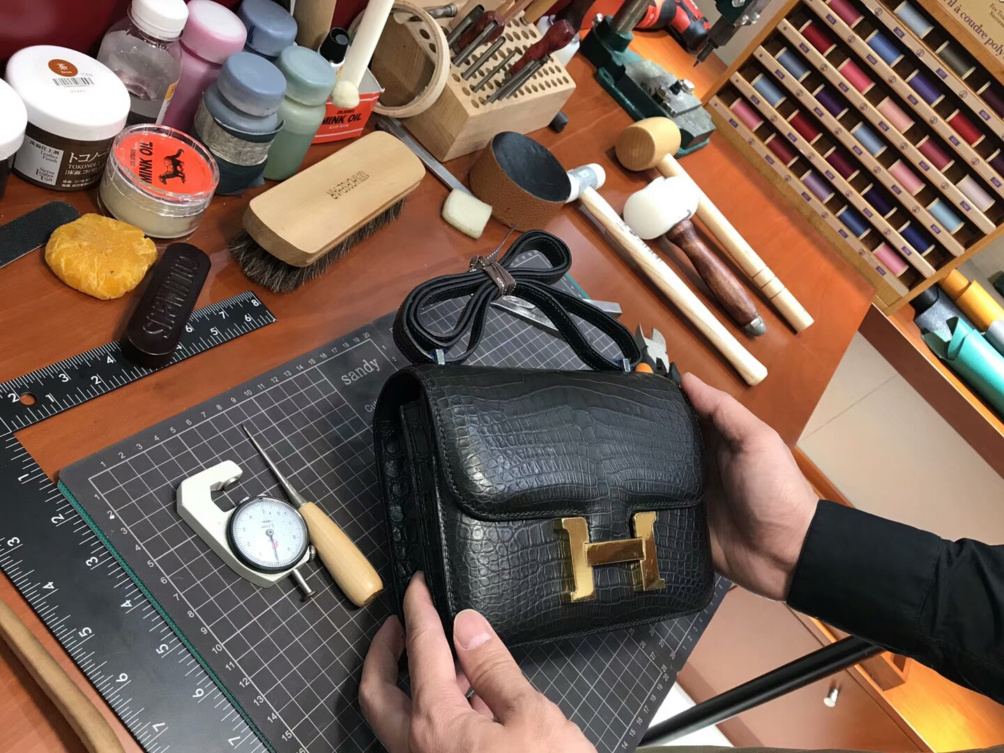 HERMES 爱马仕 空姐包 Constance BLACK 黑色 哑光鳄鱼皮 配全套专柜原版包装