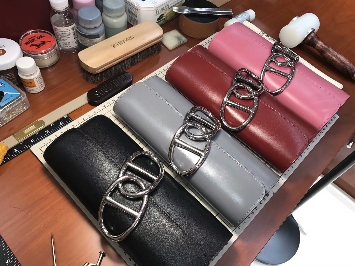 Egee Clutch 猪鼻子手拿包 BLACK 黑色 HERMES 爱马仕 配全套专柜原版包装 全球发售