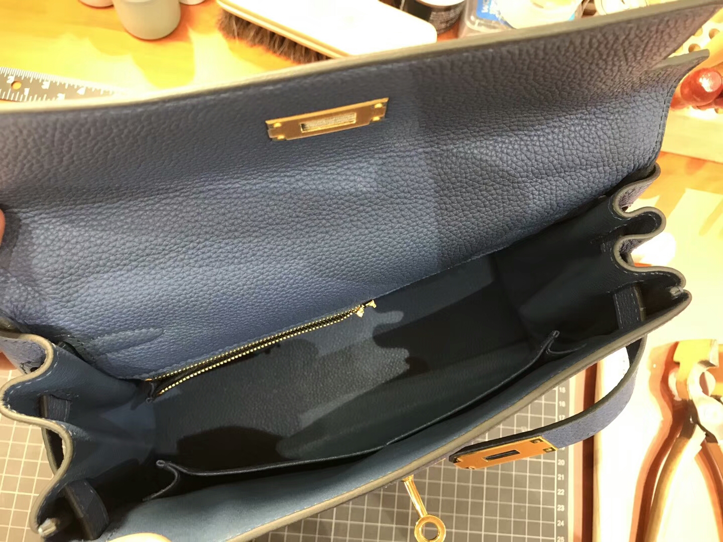 HERMES 爱马仕 2z 午夜蓝 星空蓝 blue nuit Kelly 28CM Togo皮 纯手工蜡线 法国TR级别的进口皮料 配全套专柜包装发票