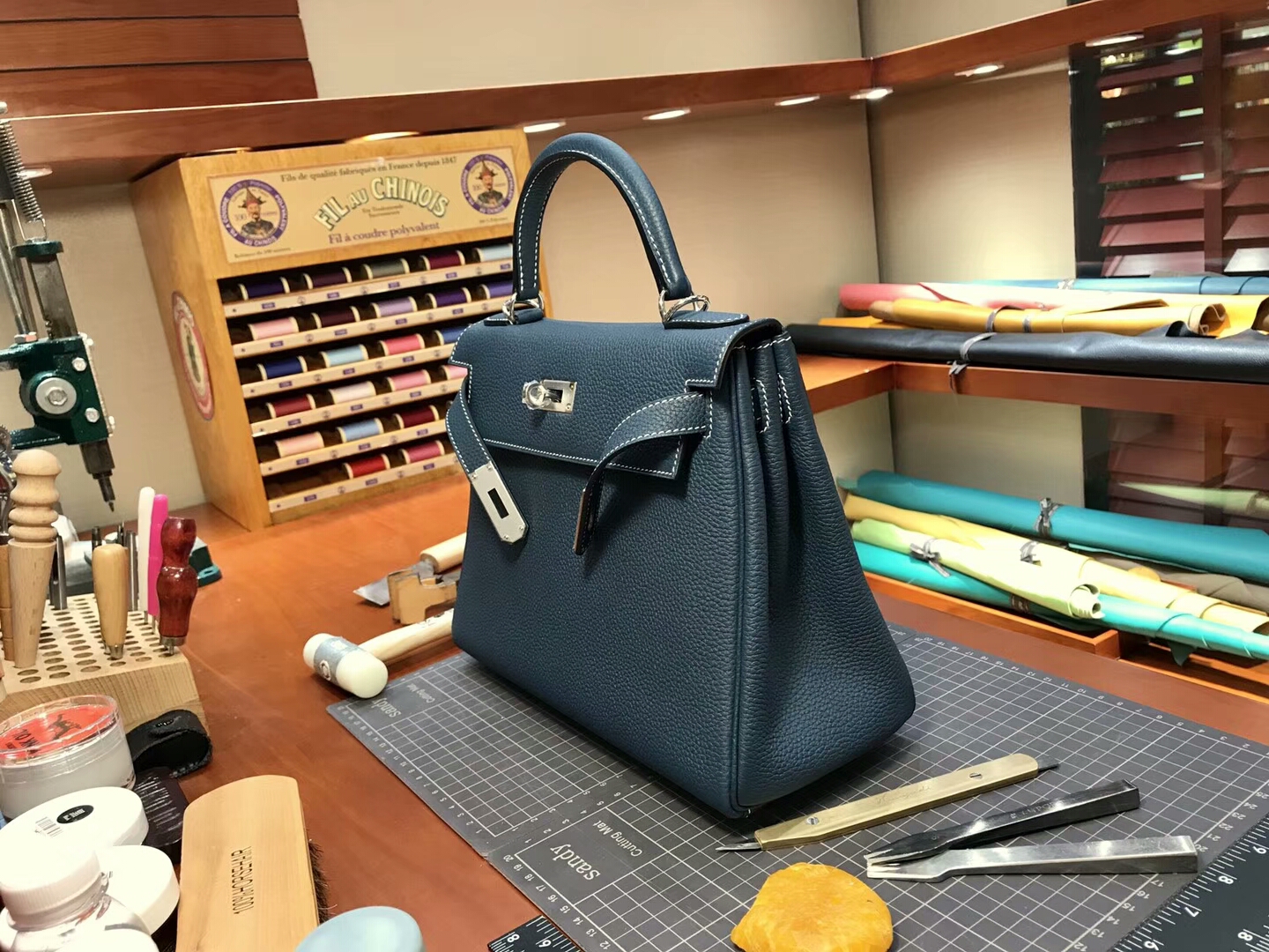 CKN7 风暴蓝 Blue Tempete HERMES 爱马仕 Kelly 28CM Togo皮 纯手工蜡线 法国TR级别的进口皮料 配全套专柜包装发票