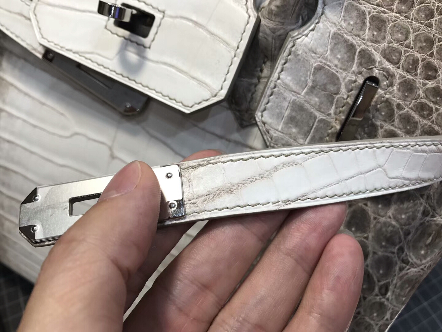 爱马仕 HERMES 铂金包 Birkin 30cm 配全套专柜原版包装 全球发售 鳄鱼喜马拉雅