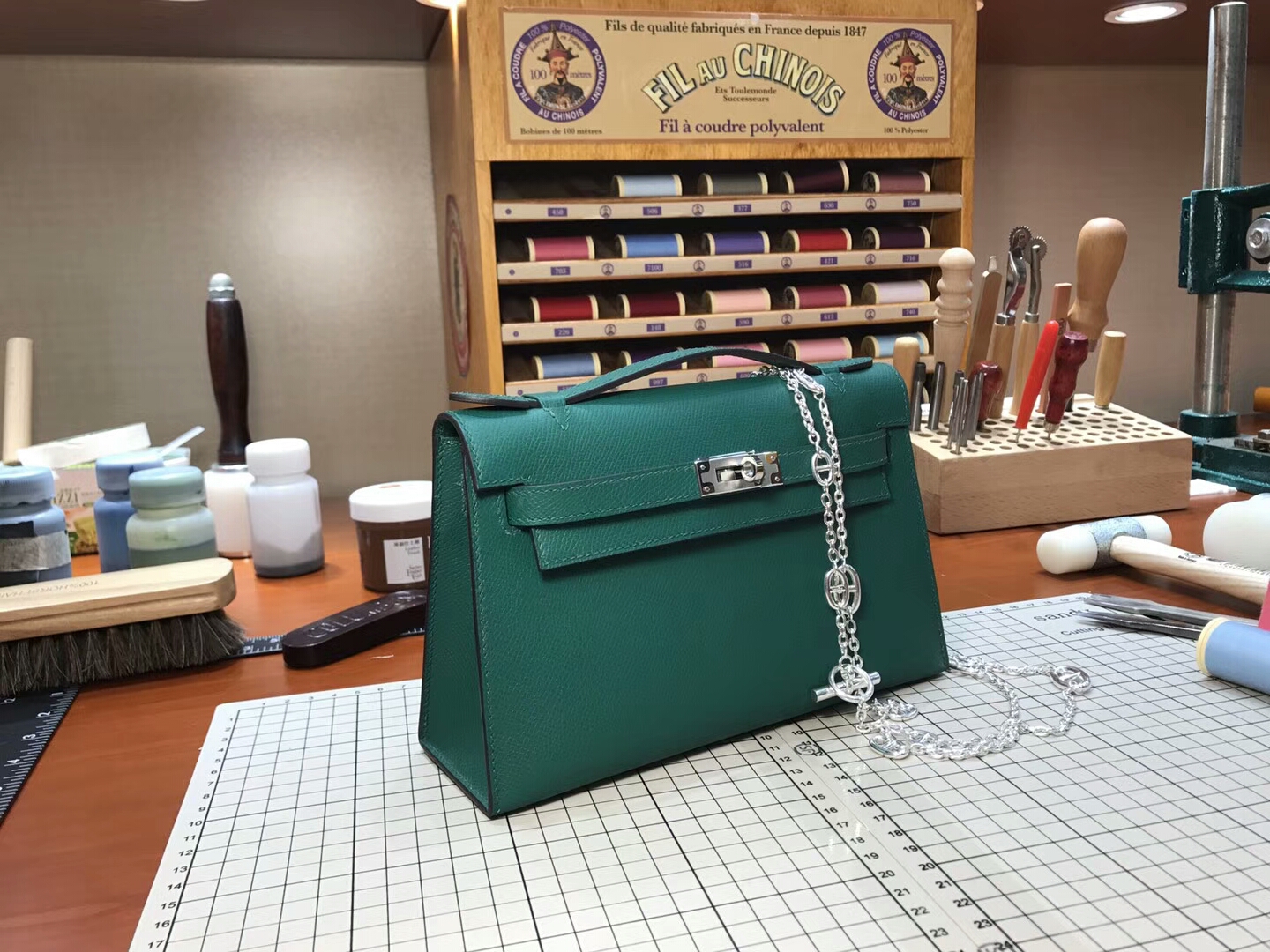 HERMES 爱马仕 迷你凯莉 MiniKelly 1T 油画绿 泰坦绿 新祖母绿 Vert Titien 金扣 全球发售