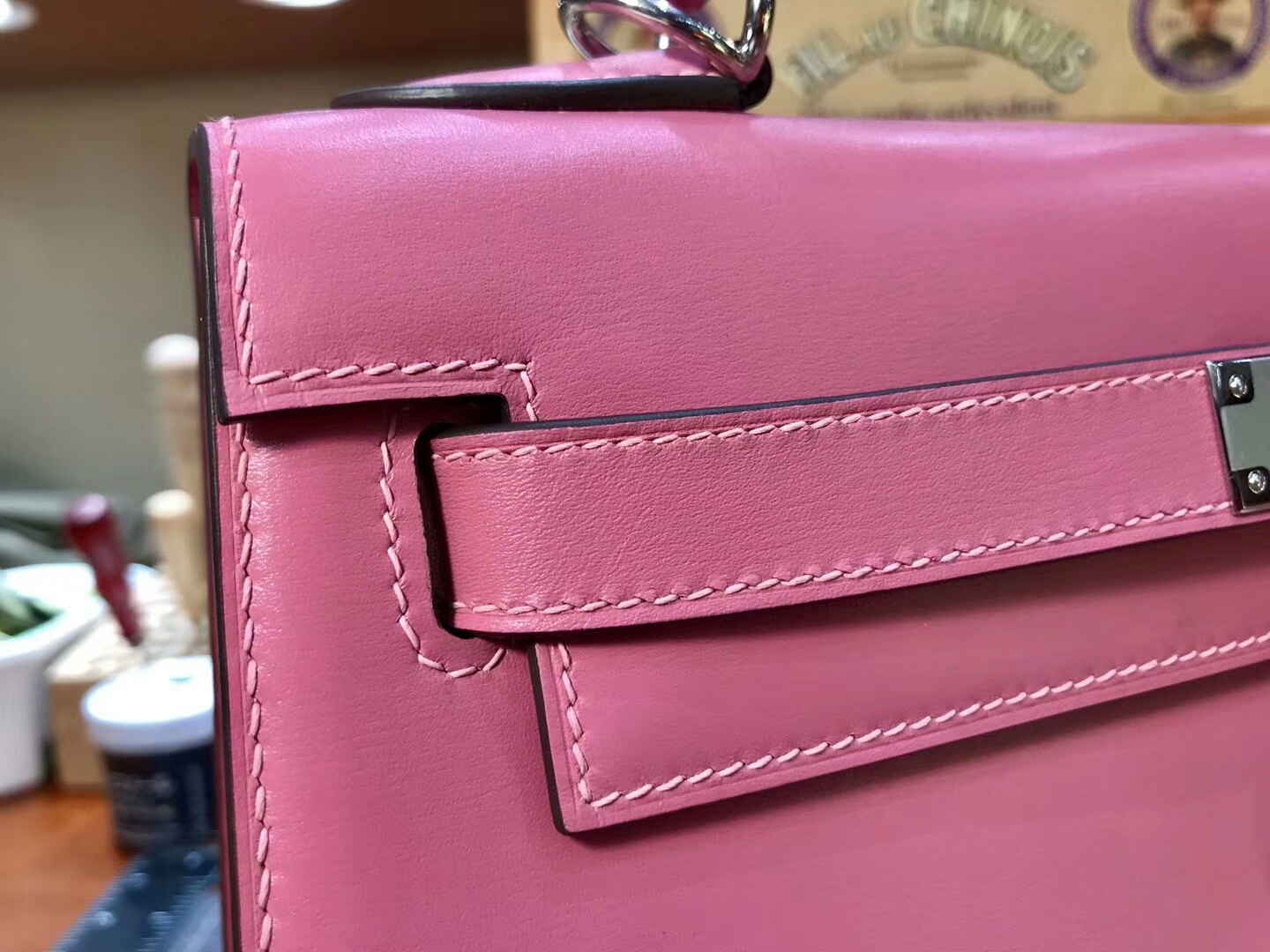 HERMES 爱马仕 CC94 陶瓷粉 Terre Cuite Kelly 28CM 现货系列 配全套专柜原版包装 银扣