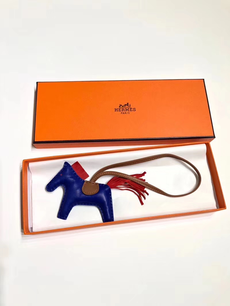 HERMES 爱马仕 手工定制 小马挂饰 现货 s5 番茄红 rouge tomate 宝石蓝 blue saphir 走线清晰 百搭挂件