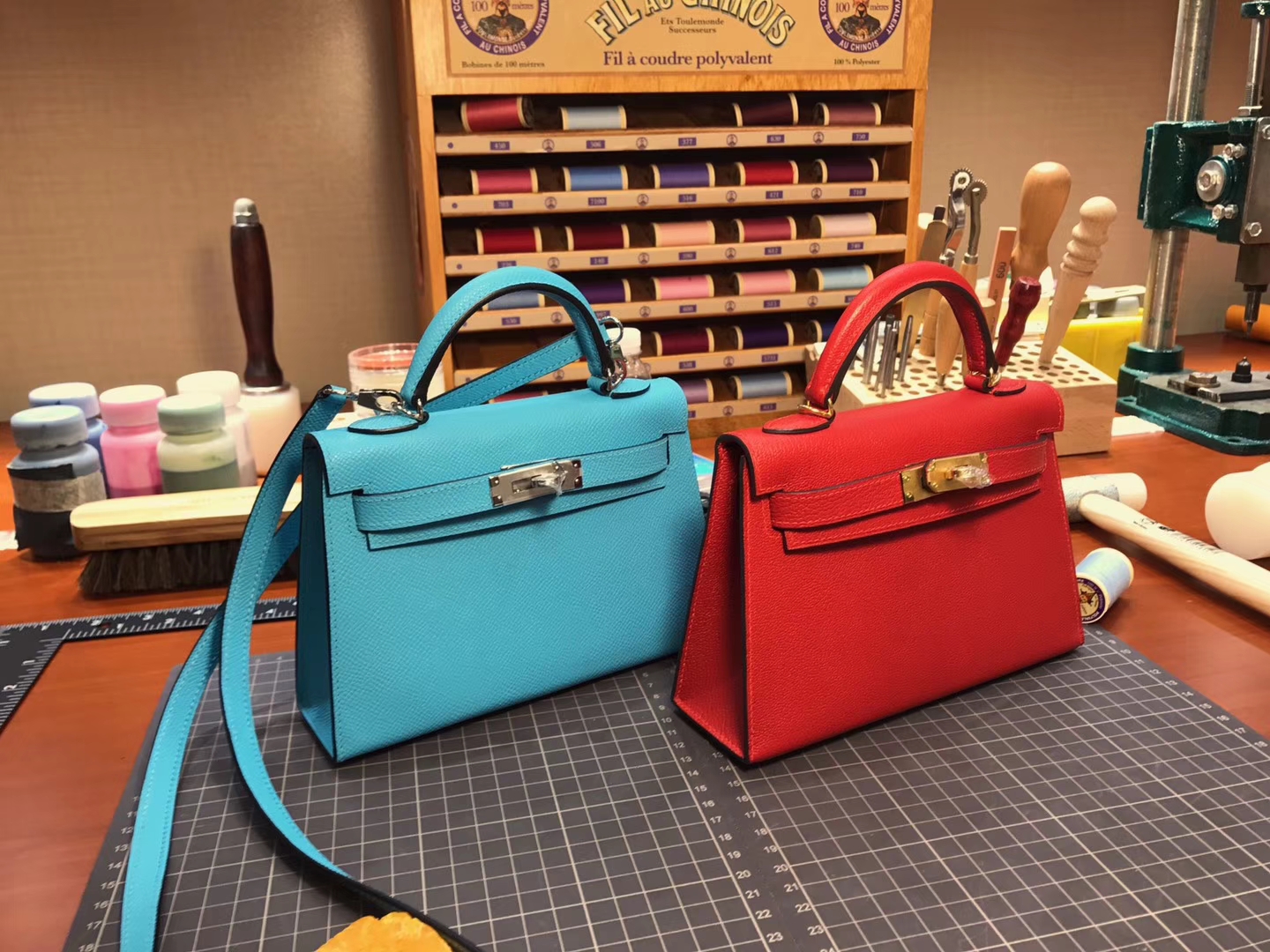 HERMES 爱马仕 Mini Kelly Pochette 22cm 迷你凯莉 MiniKelly 2 S5 番茄红 Rouge Tomate/7F Blue Paon 孔雀蓝 Epsom