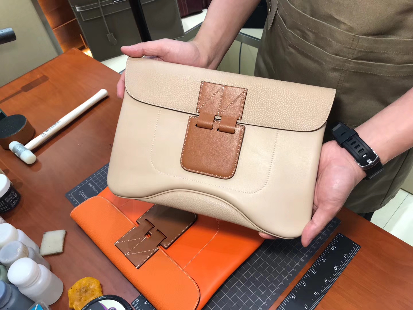 Virevolte 手包 ck10 奶昔白 CK37 金棕色 Gold 35cm