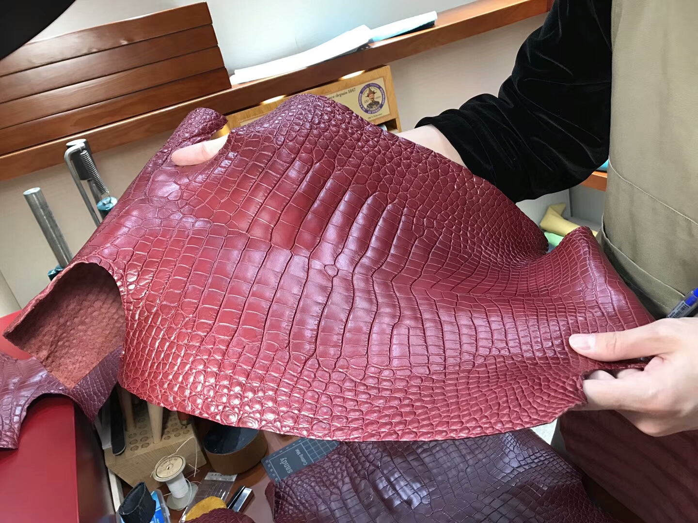 铂金款 密西西比 鳄鱼皮 选皮 做包 CC55 Rouge H 爱马仕红