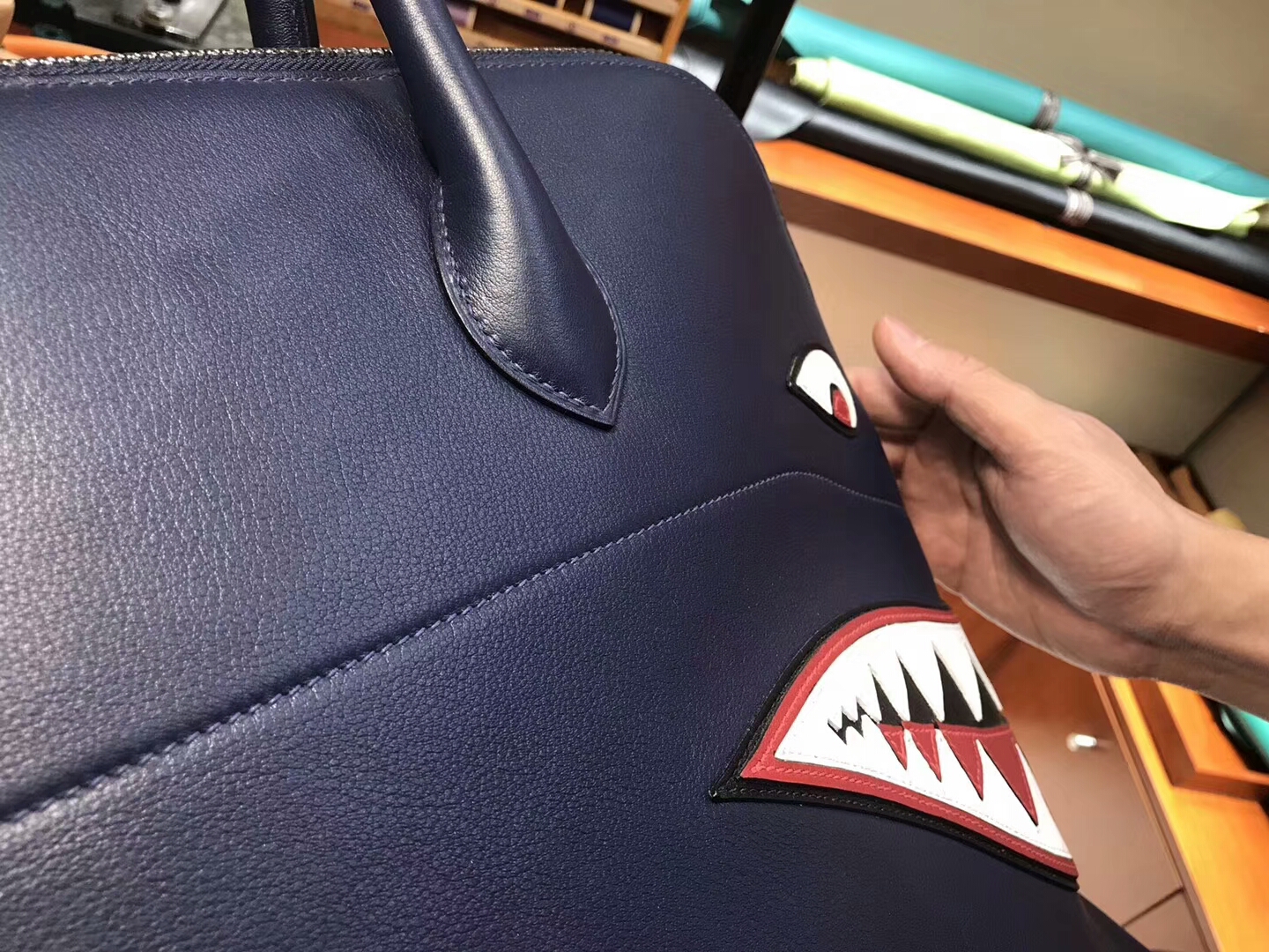 HERMES 爱马仕 鲨鱼保龄球包 配全套专柜原版包装 媲美专柜货源 全球专线物流 CC73 宝石蓝 Blue Saphir