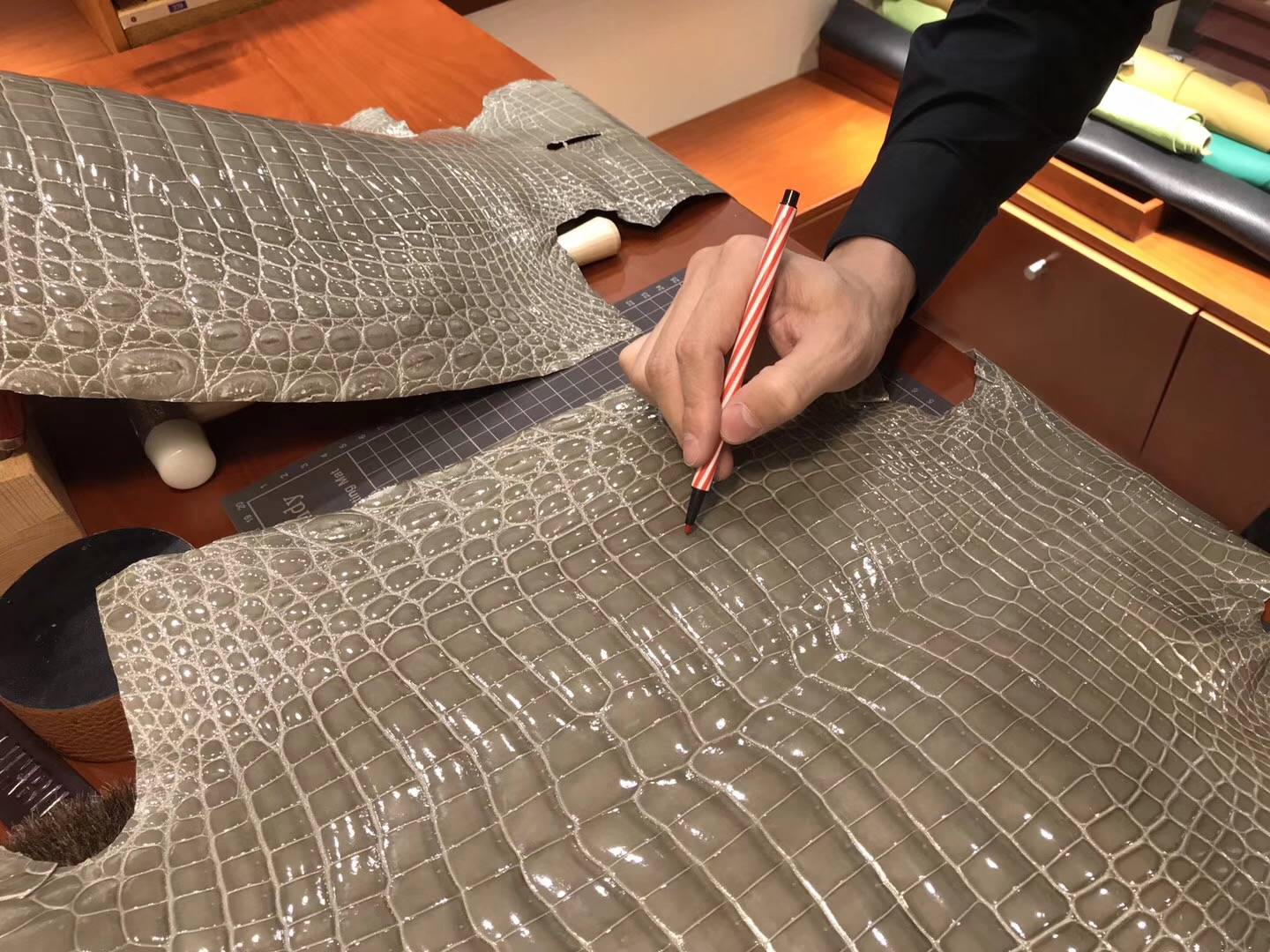 大象灰 CK18 Etoupe 铂金款 密西西比 鳄鱼皮 选皮 做包