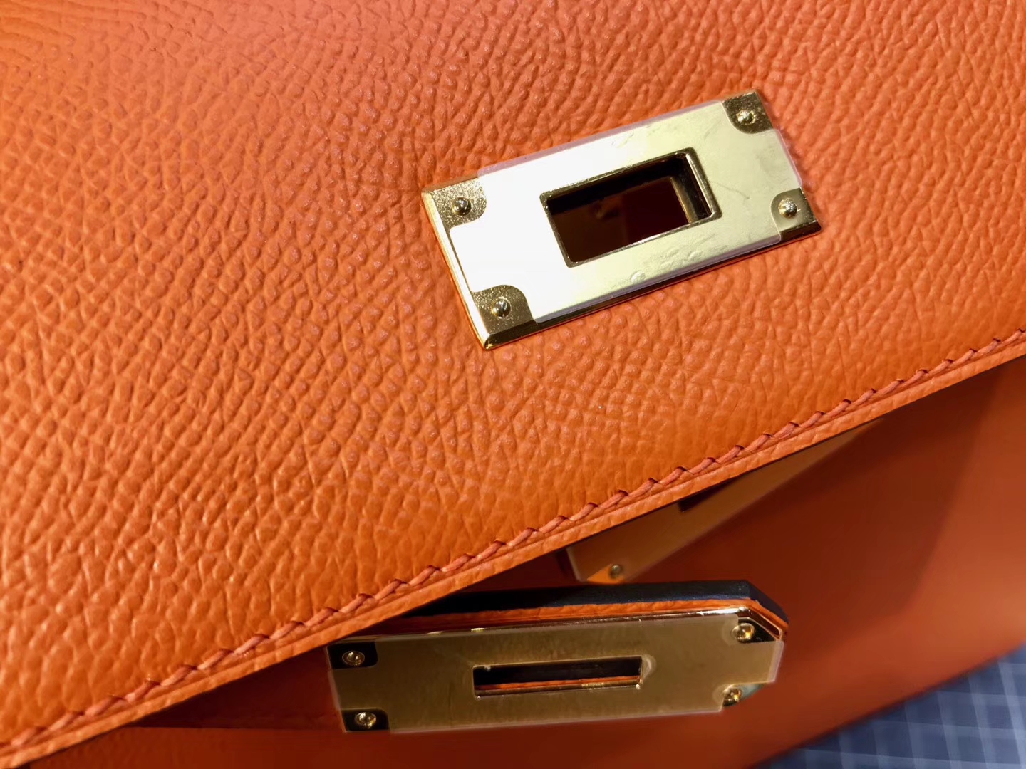 CK93 Orange 橙色 金扣 爱马仕 HERMES Kelly 28CM 现货系列 配全套专柜原版包装 掌纹