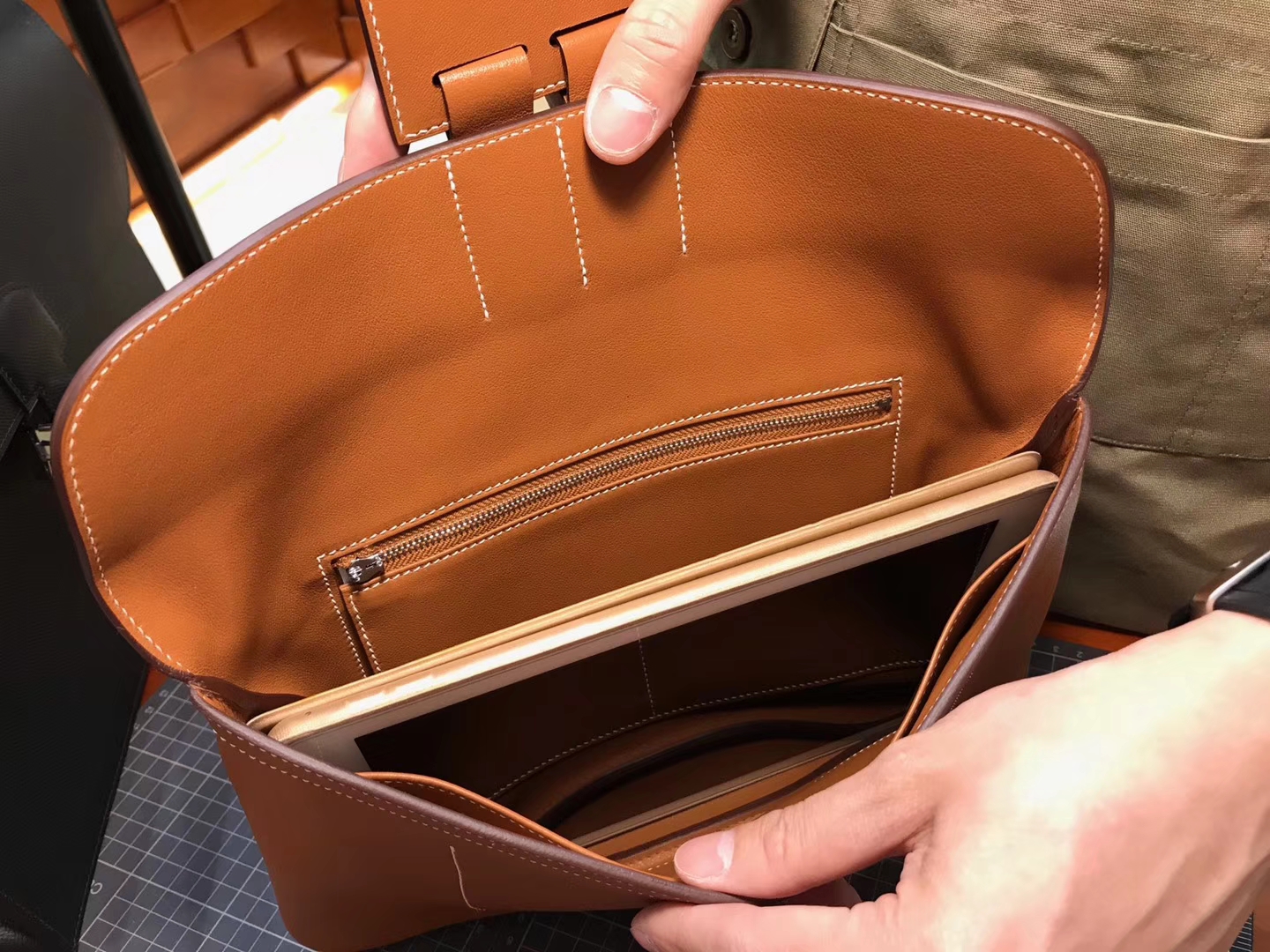 手工定制 Virevolte 手包 CK37 金棕色 Gold 35cm 现货系列