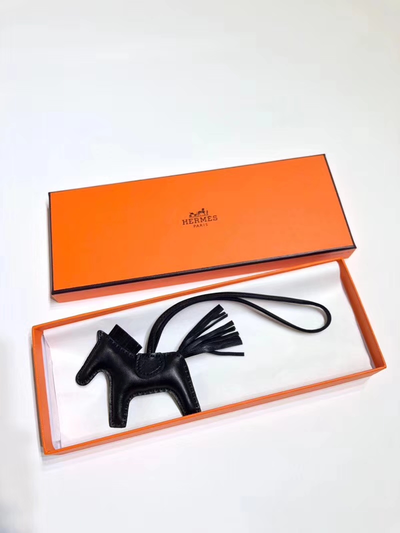HERMES 爱马仕 手工定制 小马挂饰 现货 89 Nior 黑色 走线清晰 百搭挂件