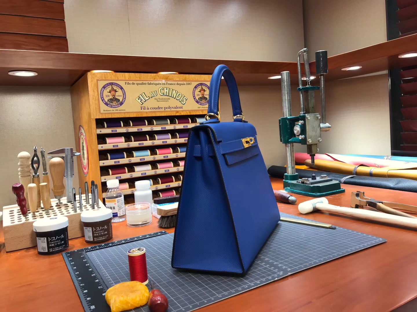 爱马仕HERMES CC73 宝石蓝 Blue Saphir Kelly 28CM 现货系列 配全套专柜原版包装