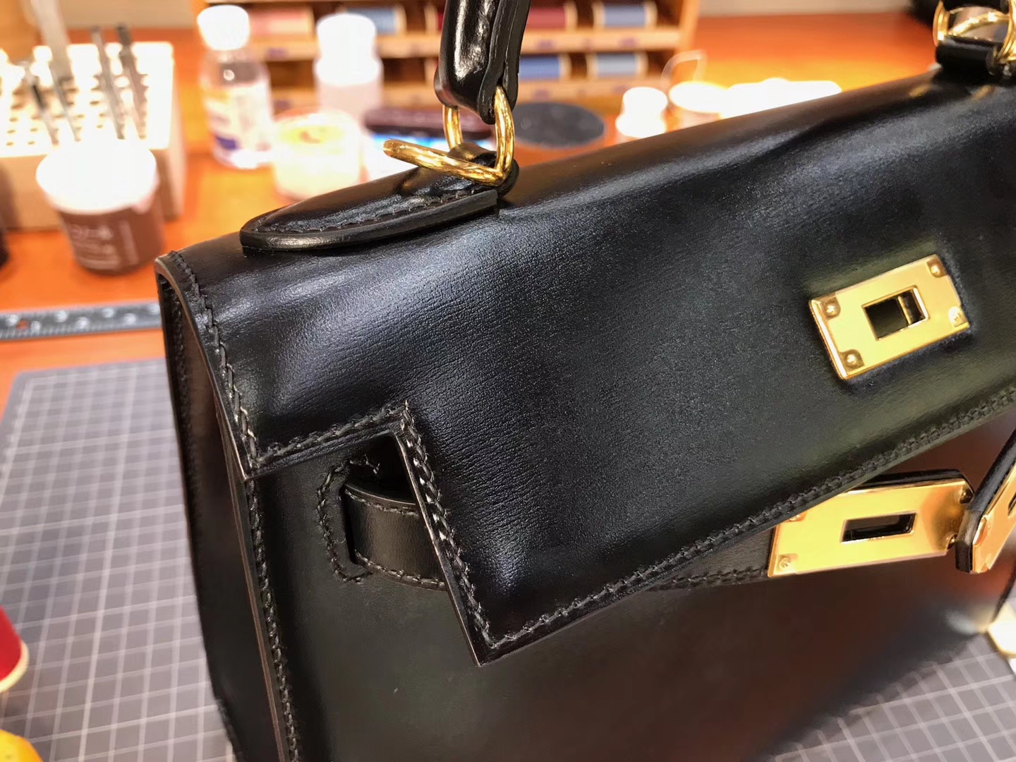 HERMES 爱马仕 BLACK 黑色 Kelly 28CM 现货系列 配全套专柜原版包装 银扣