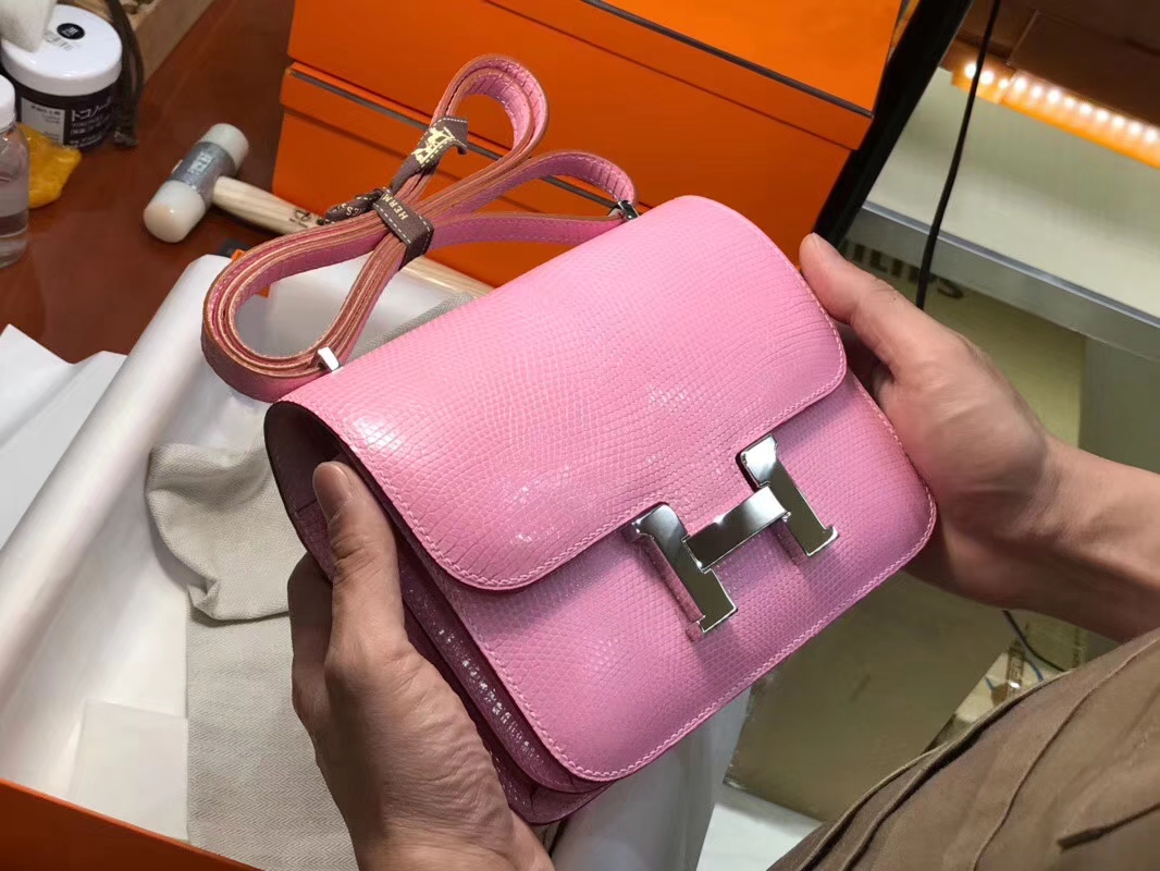 Hermes 爱马仕 空姐包 Constance 蜥蜴皮 8W 新唇膏粉 新玫瑰粉 Rose Azalee 定制15-20天发货 配全套专柜原版包装