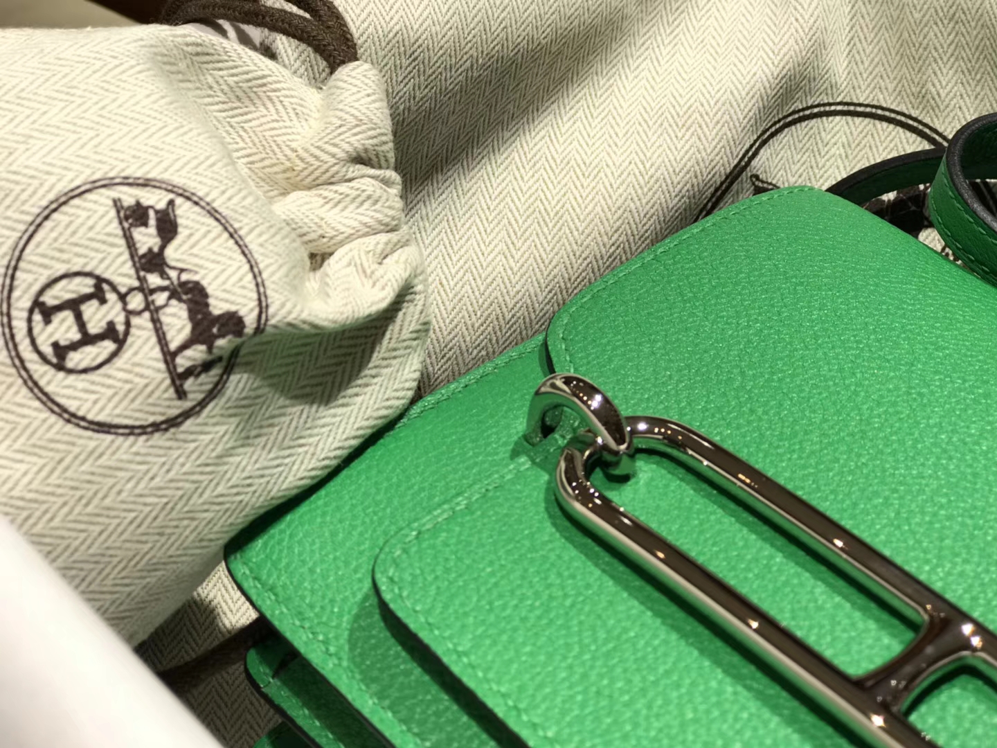 HERMES 爱马仕 roulis 18cm 1K竹子绿Bamdou