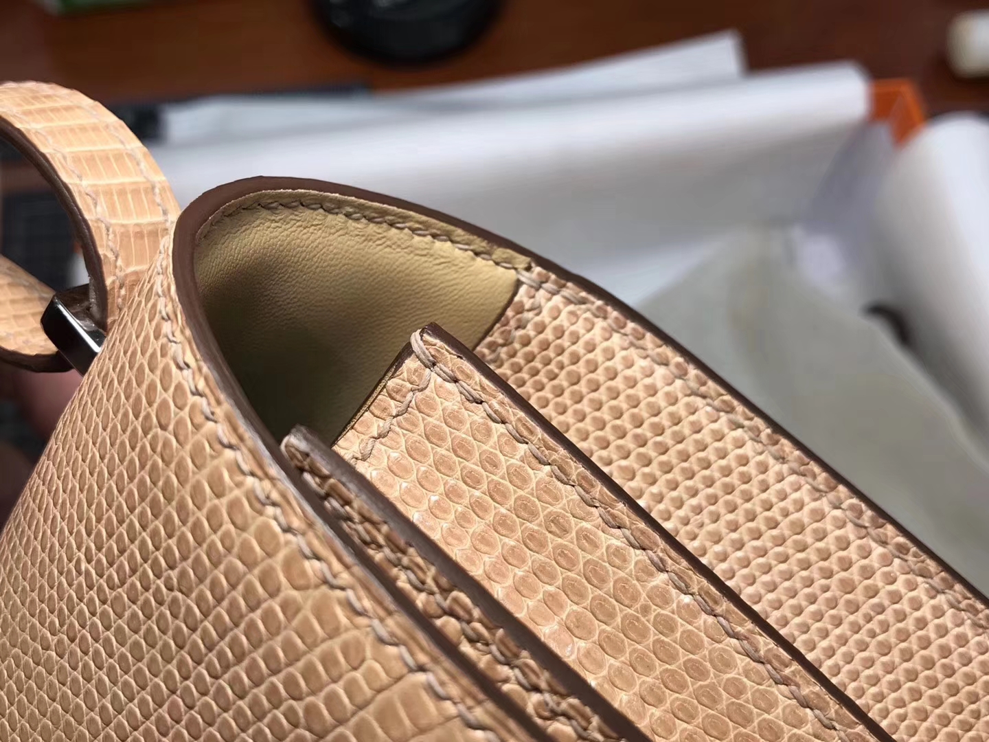 Hermes 爱马仕 空姐包 Constance 蜥蜴皮 cc14 杏色 beige 定制15-20天发货 配全套专柜原版包装