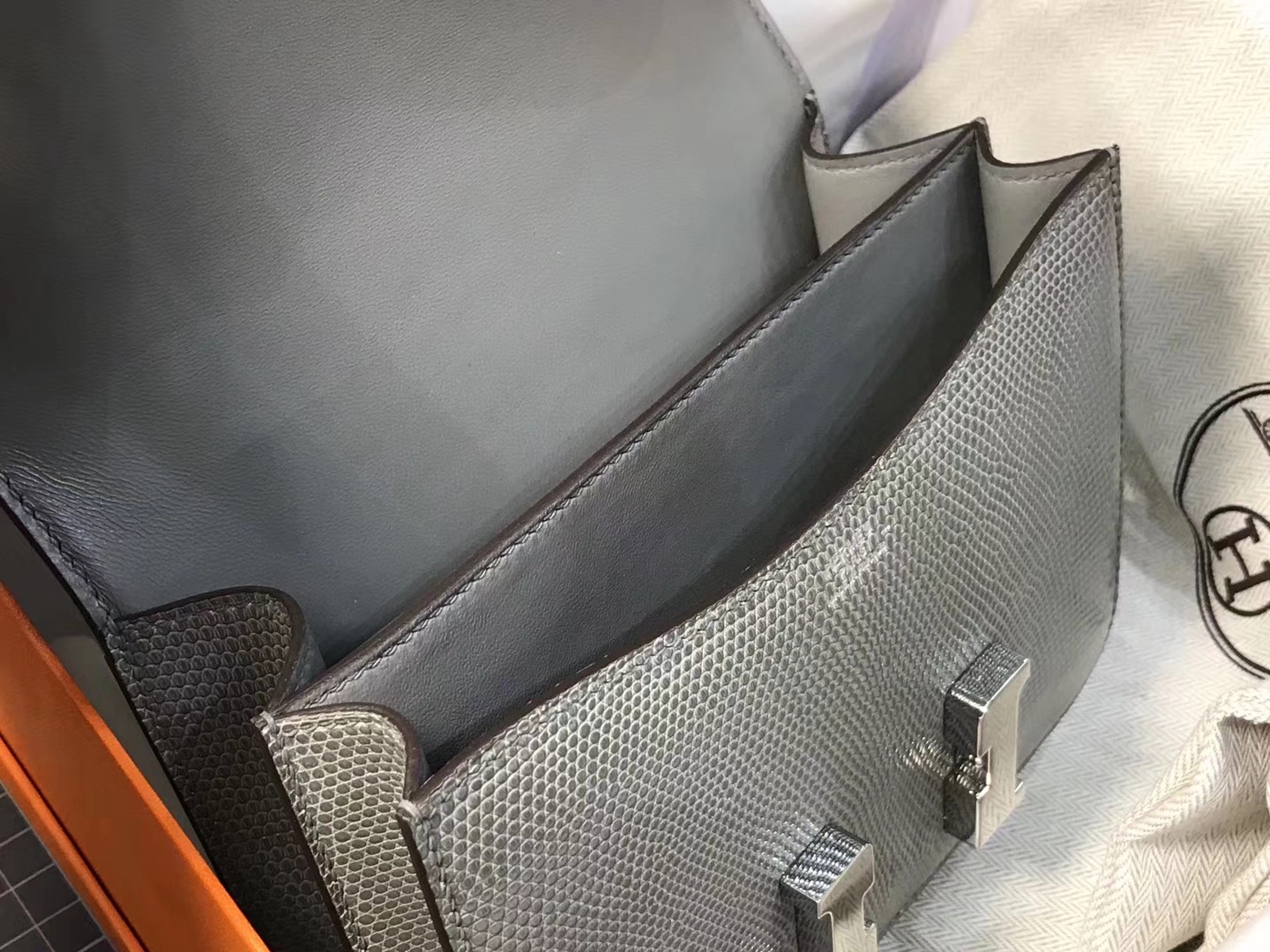 Hermes 爱马仕 空姐包 Constance 蜥蜴皮 8F Etain 银锡灰 锡器灰 定制15-20天发货 配全套专柜原版包装