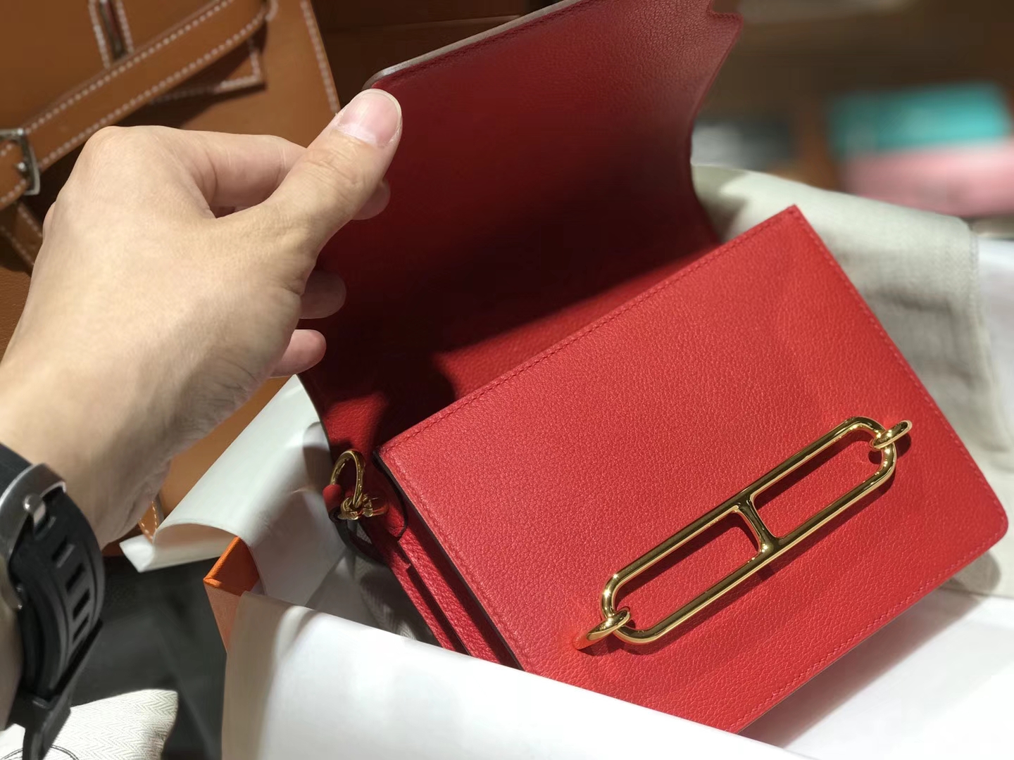 HERMES  爱马仕 roulis 18cm Q5 国旗红 Rouge Casaque  