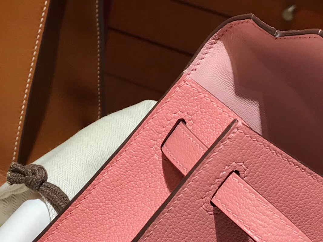 HERMES 爱马仕 Mini Kelly || 20cm 山羊皮 3Q 奶昔粉