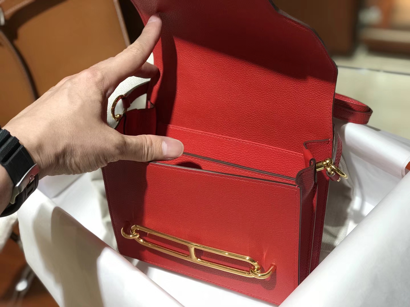 HERMES  爱马仕 roulis 18cm Q5 国旗红 Rouge Casaque  