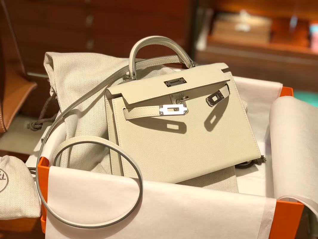 HERMES 爱马仕 Mini Kelly || 20cm 山羊皮 10奶昔白 Craie