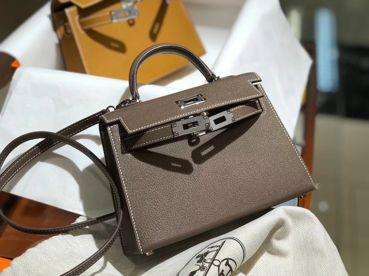 HERMES 爱马仕  Mini Kelly二代  Chevre皮 大象灰 8C