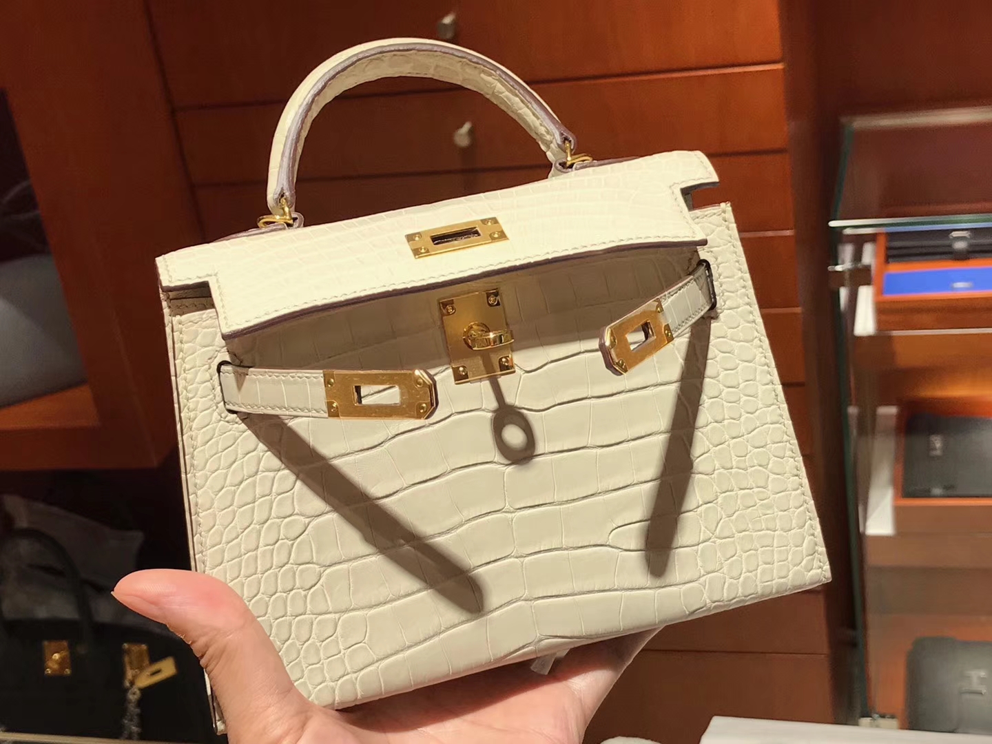 HERMES 爱马仕 Mini kelly 二代 鳄鱼皮 冰川白8L