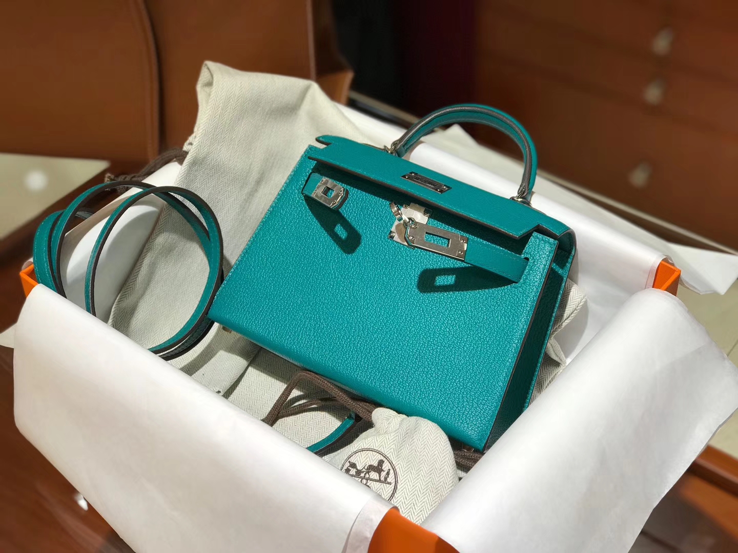 HERMES 爱马仕 Mini Kelly二代 Chevre皮 孔雀绿 Z6