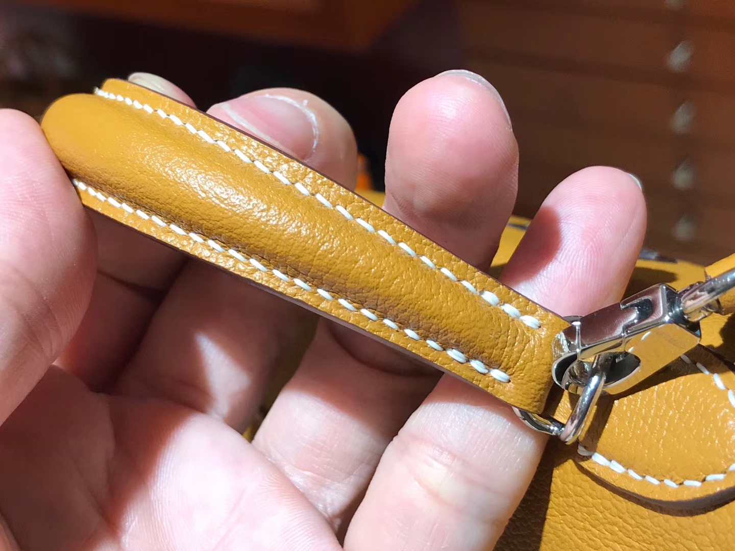 HERMES 爱马仕 Mini Kelly二代 Chevre皮 金棕色 2H