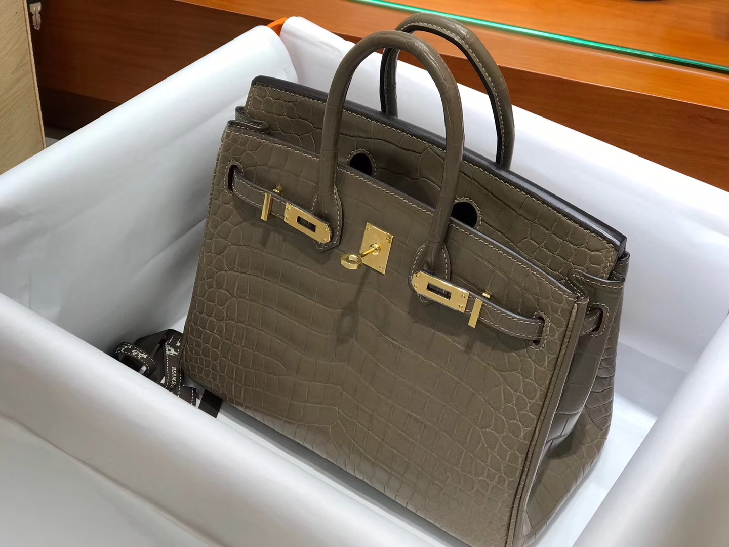 爱马仕 HERMES 铂金包 Birkin 配全套专柜原版包装 全球发售 大象灰 8C