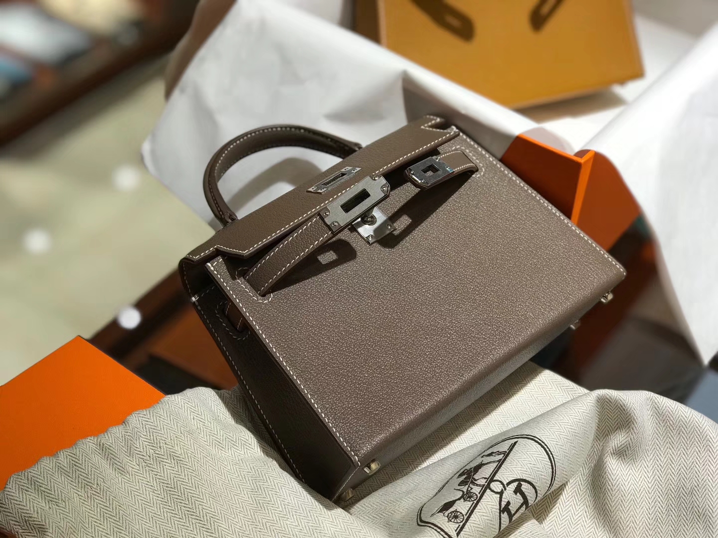 HERMES 爱马仕  Mini Kelly二代  Chevre皮 大象灰 8C