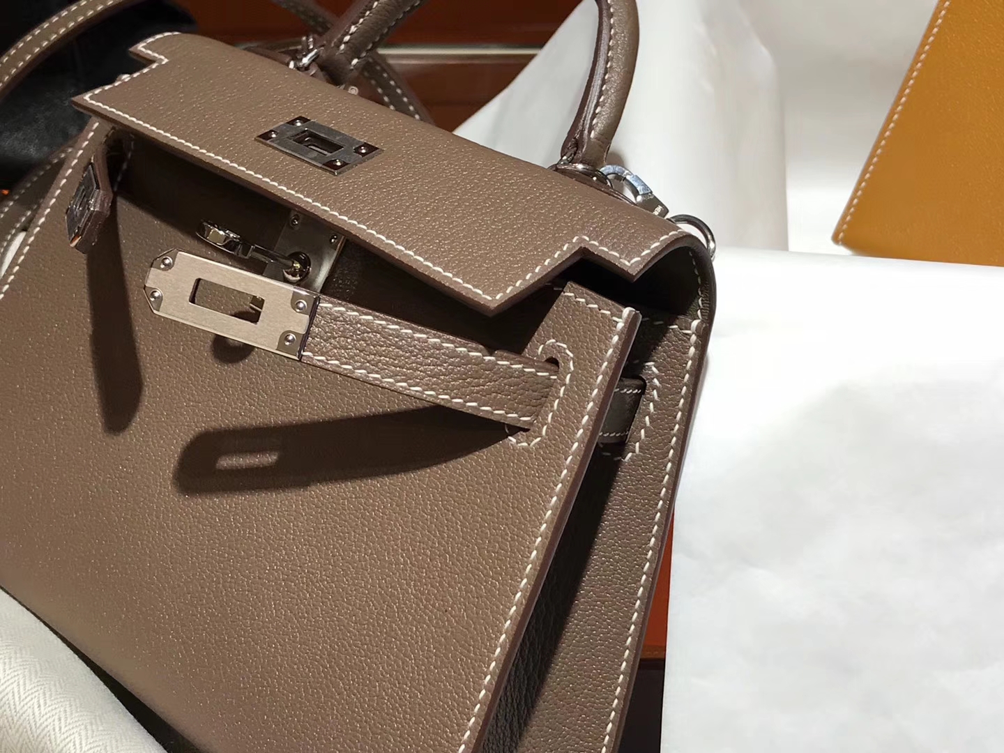 HERMES 爱马仕  Mini Kelly二代  Chevre皮 大象灰 8C
