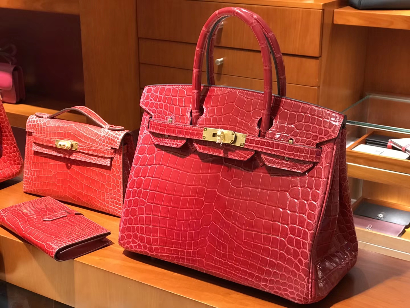 HERMES 爱马仕 铂金包 Birkin /MiniKelly 1/空姐包 Constance 法拉利红
