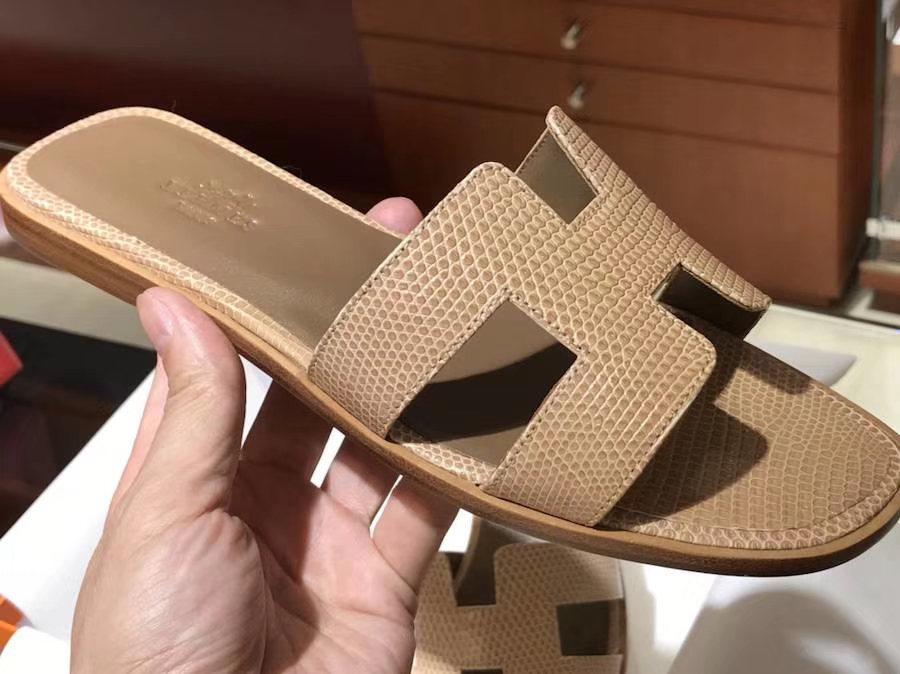 H经典蜥蜴皮拖鞋  高端订制  Ostrich leather 意大利树羔皮底 手工缝制工艺 cc14 杏色 beige