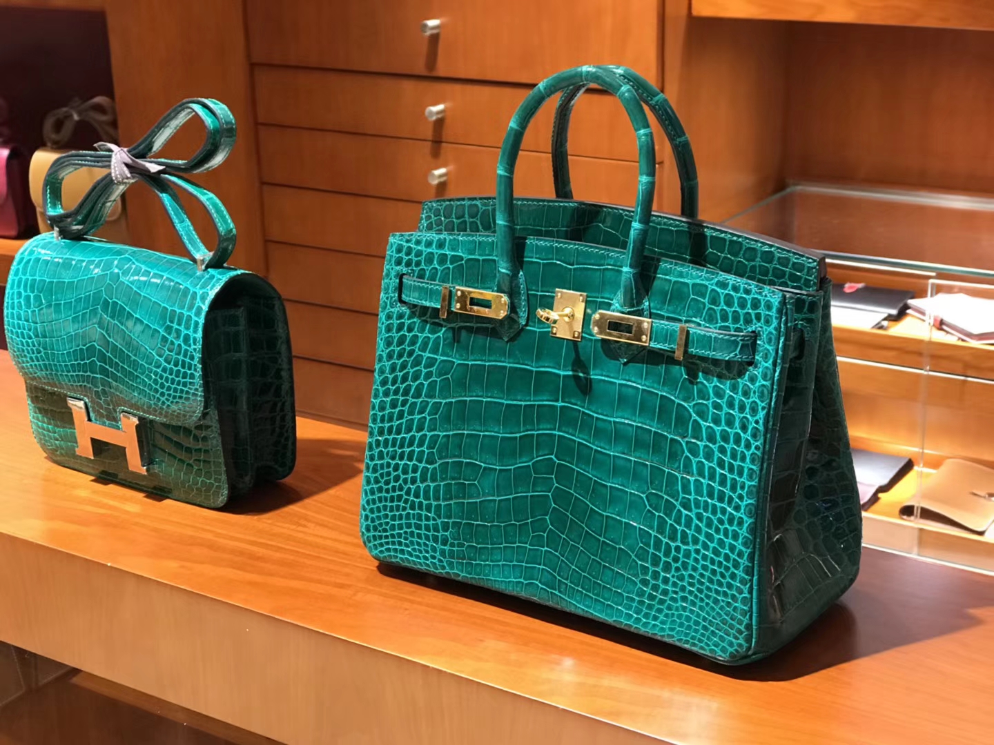 HERMES 爱马仕 Birkin 25CM  金扣 雾面鳄鱼 黄色拼珍珠灰 CK67 Vert Fonce 祖母绿 进口鳄鱼皮