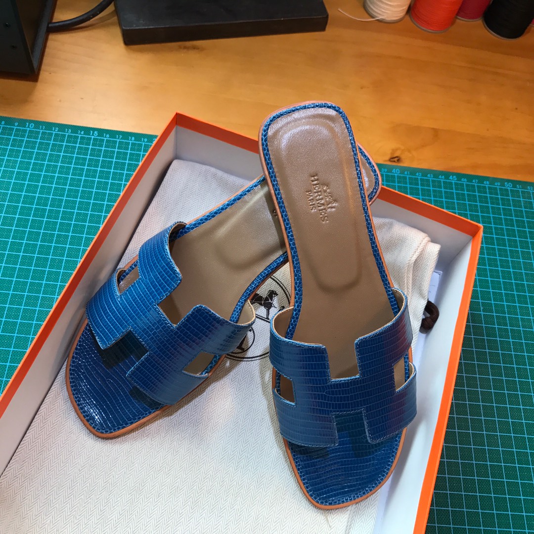 Hermes 平底拖鞋蜥蜴皮 7C Cobalt珊瑚蓝 35-39 一件代发